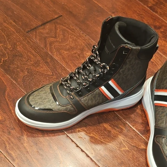 Mens Michael Kors Boots - Picture 2 of 8